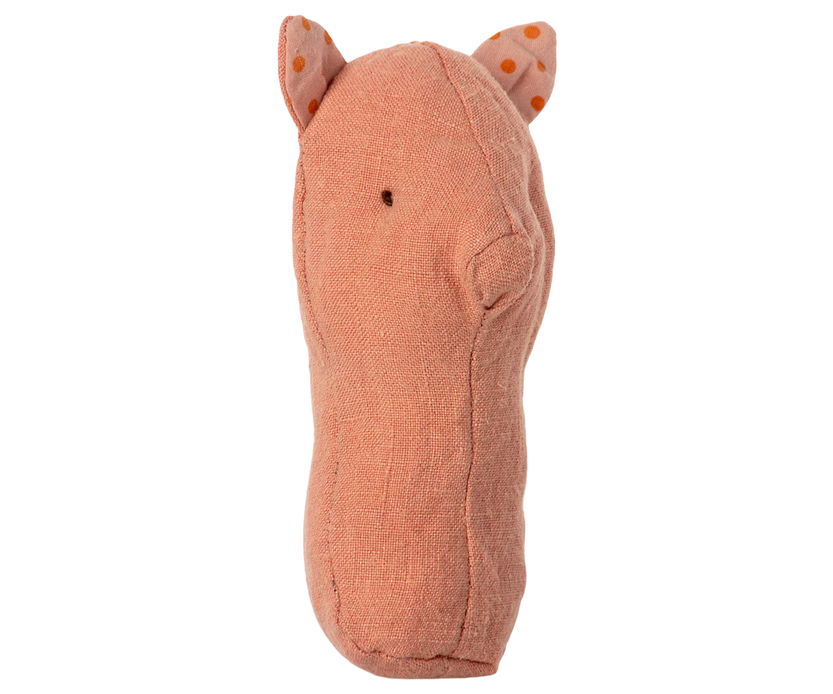 Schwein Rassel aus der "Lullaby Friends" Kollektion von Maileg