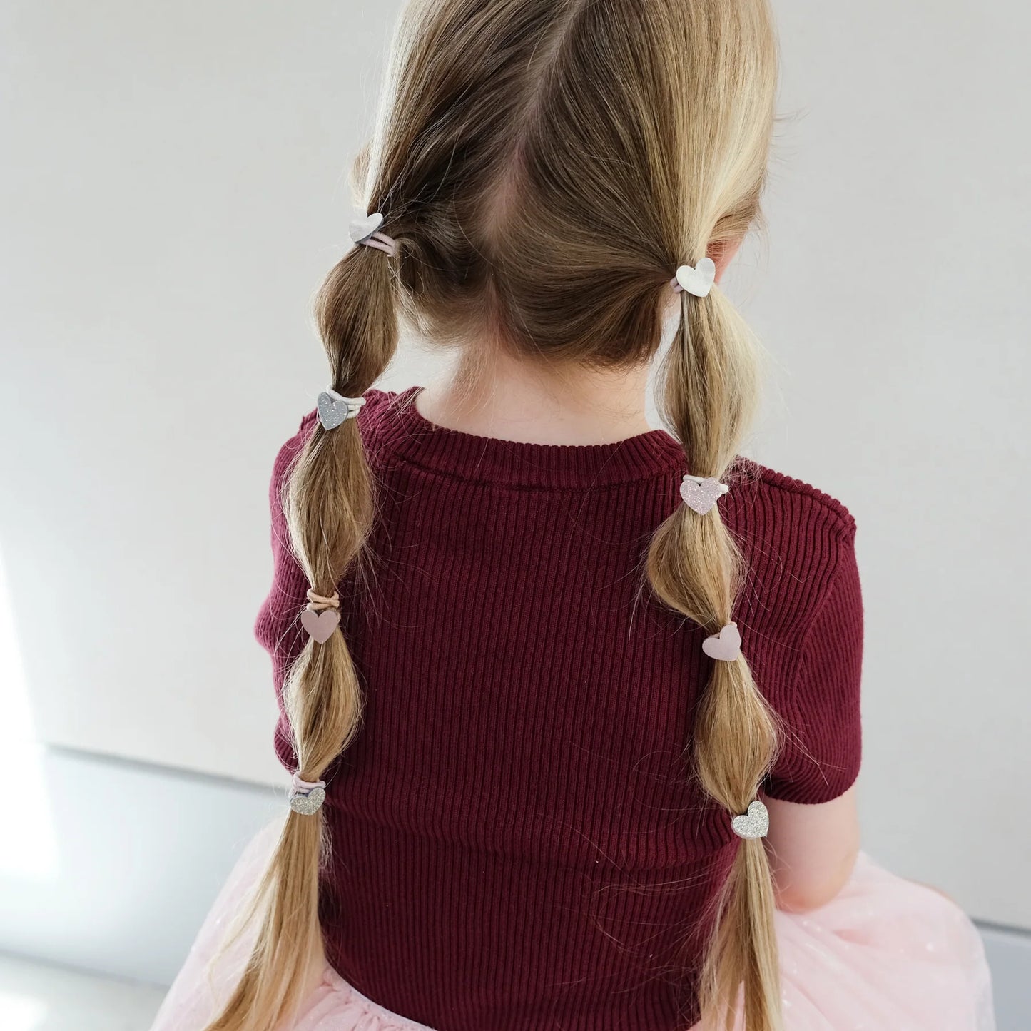 Kleine Haargummis mit Herz-Motiv von Mimi & Lula, 8er Set