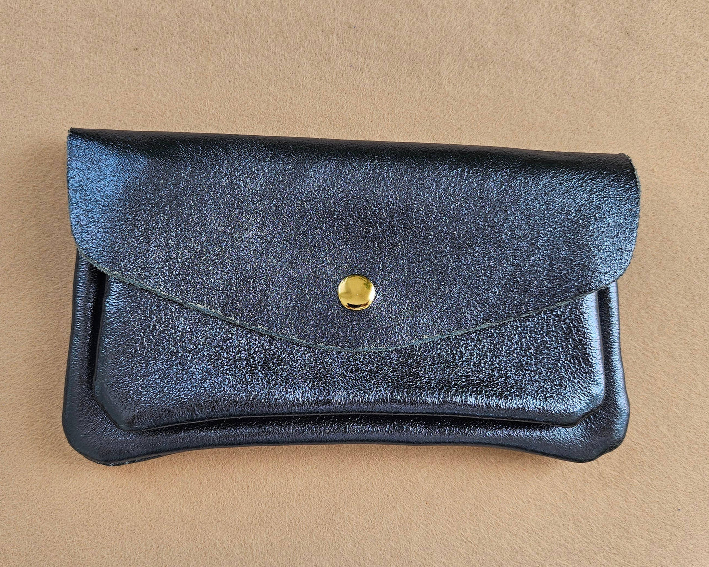 Große Royal Marais Leder-Geldbörse in Dunkelblau mit Metallic-Finish