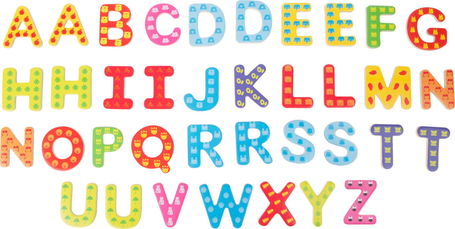 Kleurrijke magneetletters van Small Foot