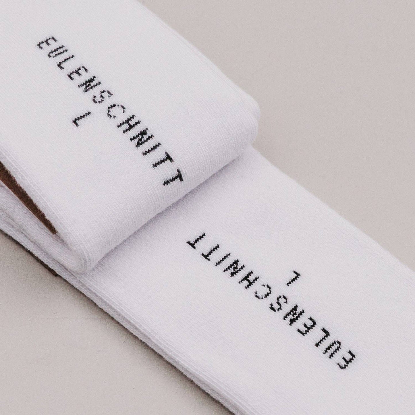 Socken mit "Papa" Aufschrift von Eulenschnitt, verschiedene Größen