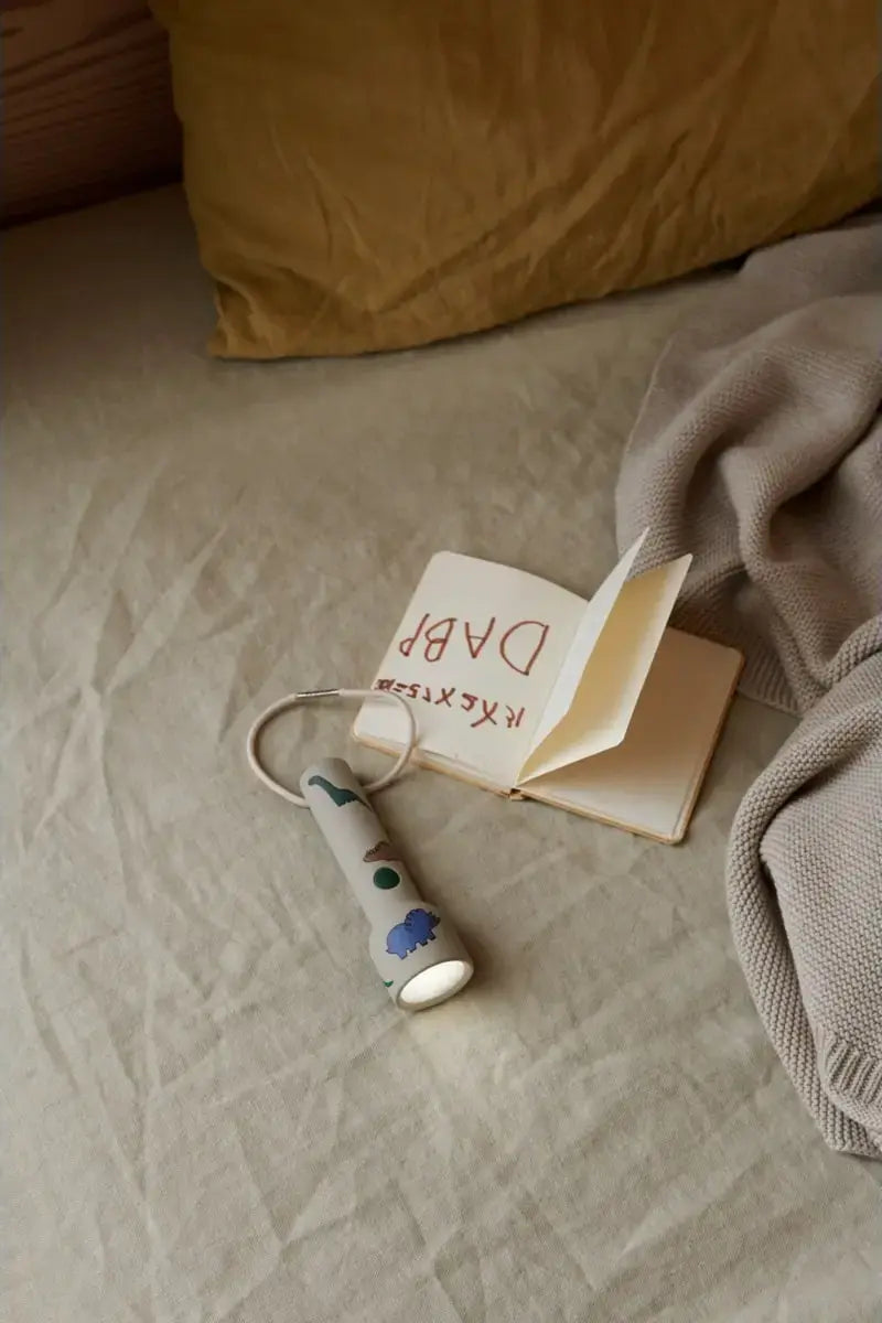 Taschenlampe "Dinosaurs/Mist" mit Dinosaurier-Motiv von Liewood