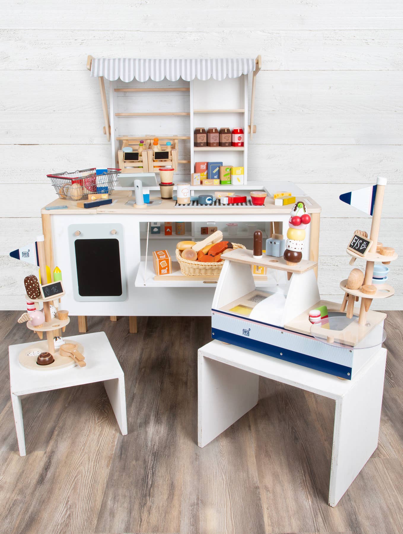 Voedselset met houten speelgoed in boodschappenmand „Fresh“ van Small Foot