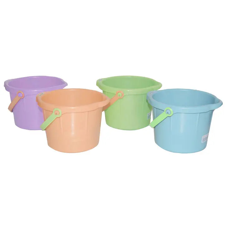 Pastellfarbender Eimer von Spielstabil in verschiedenen Farben