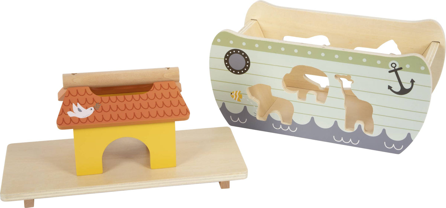 Noah's Ark "Safari" Wooden Peg Game by Small Foot