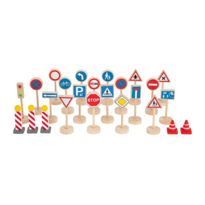 Verkehrsschilder-Set aus Holz von Small Foot zum Spielen für Kinder