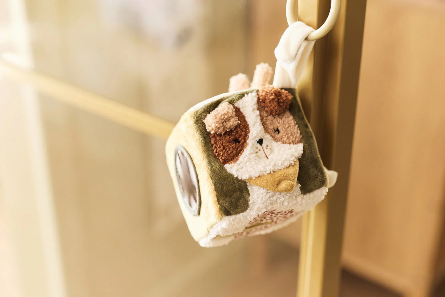 Aktivitätswürfel "Tiny Park" von Jollein - tolle Geschenkidee zur Geburt
