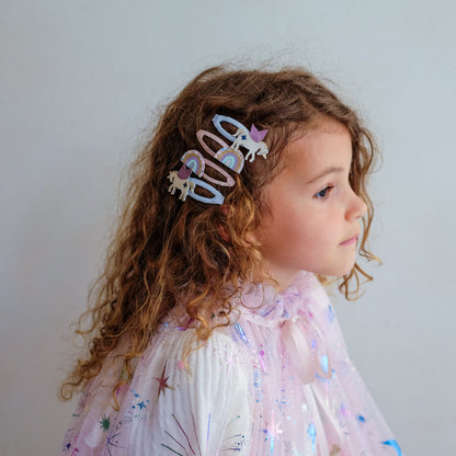 Haarspangen mit Einhorn- und Regenbogen-Motiv von Mimi & Lula, 4er Set – Geschenkidee zum Nikolaus und für den Adventskalender