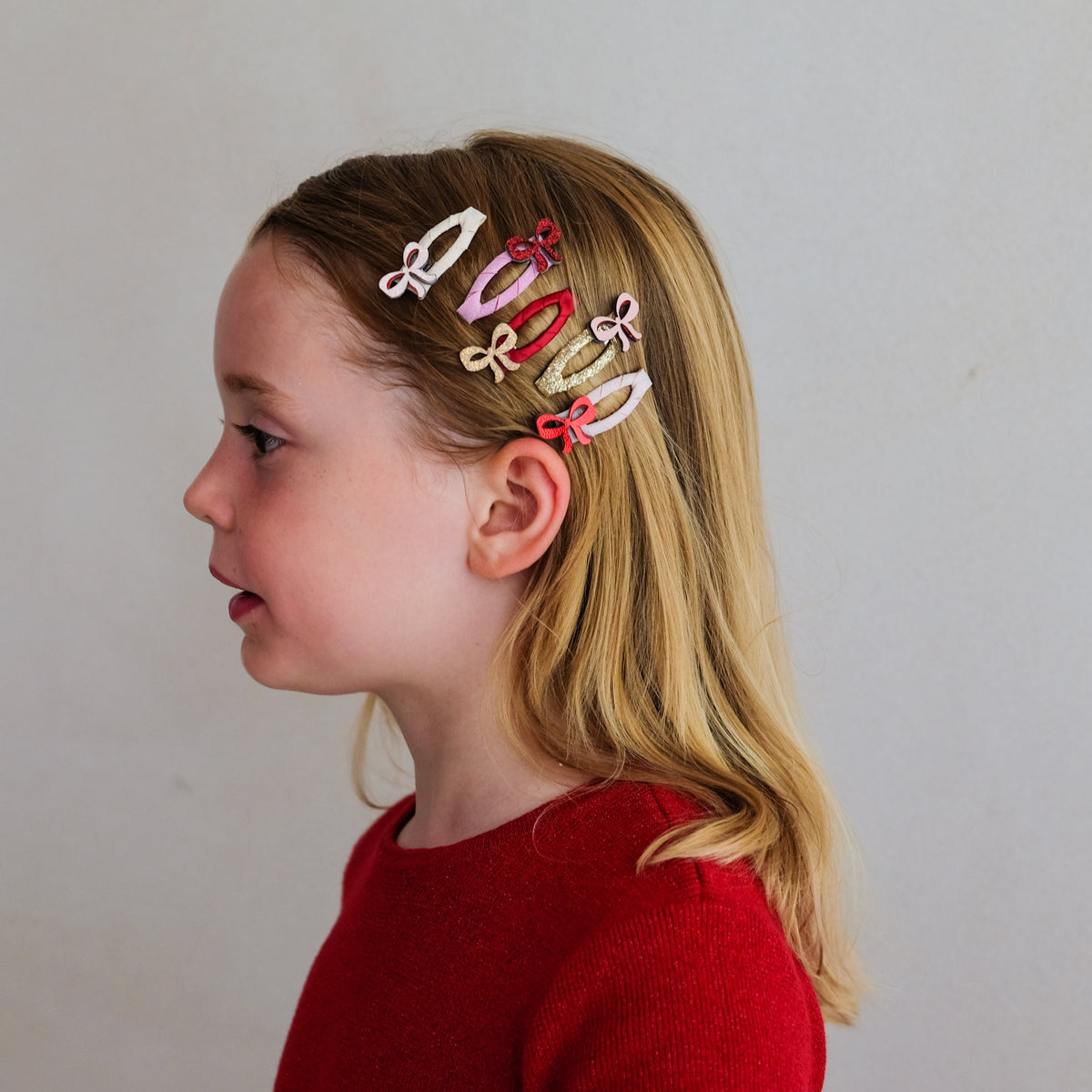 Kleine Schleifen-Haarspangen in Rot, Rosa und Gold von Mimi & Lula, 5er Set – Geschenkidee zum Nikolaus und für den Adventskalender