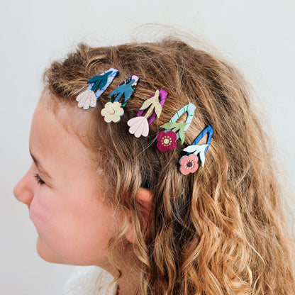 Kleine Haarspangen mit Herbstblumen-Motiv von Mimi & Lula, 5er Set – kleines Mitbringsel für Mädchen
