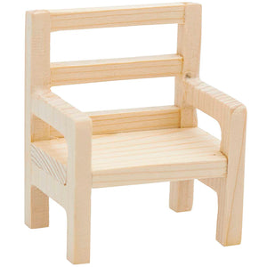 Miniatur Stuhl als Zubehör für die Wichtelwelt, 4,5x4x8,5cm