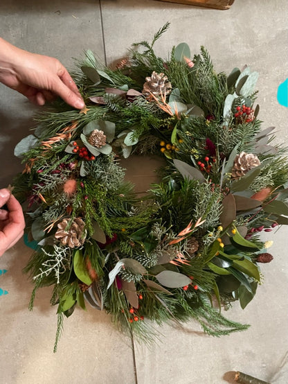Workshop: "Adventskranz binden" am 28.11.2025 (findet im AUENLAND statt!)