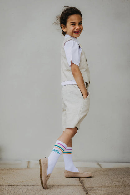"Schulkind" Socken mit türkiser Schrift von Loones, verschiedene Größen