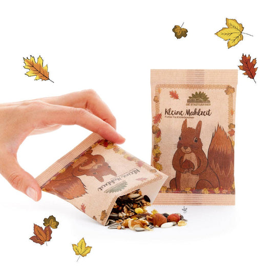 Kleine Mahlzeit für Eichhörnchen von Stadtgärtner