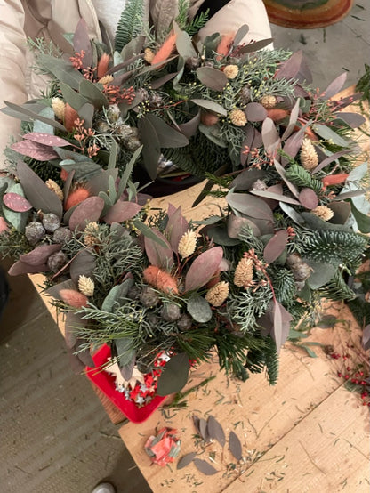 Workshop: "Adventskranz binden" am 28.11.2025 (findet im AUENLAND statt!)