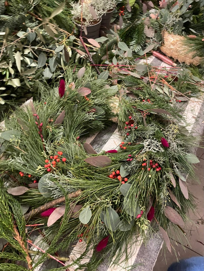 Workshop: "Adventskranz binden" am 28.11.2025 (findet im AUENLAND statt!)