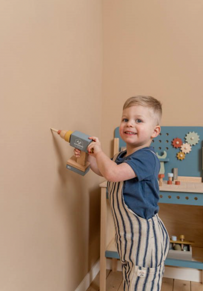 Bohrmaschine mit Zubehör aus Holz von Little Dutch