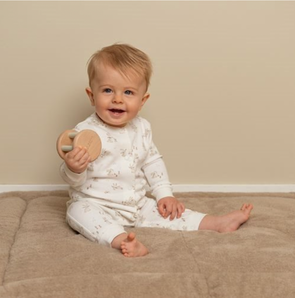Rassel-Rolle "Babybunny" aus Holz von Little Dutch