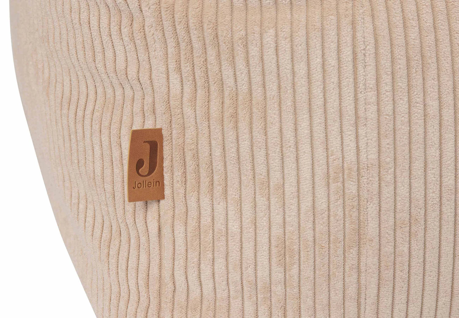 Der stylische Cordsessel in beige von Jollein ist perfekt für Kinderzimmer für Kinder ab 1 Jahr. 