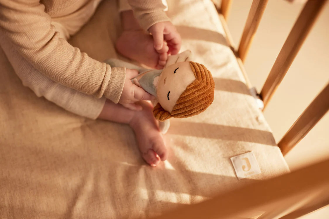 Rassel "Fairy" mit Feen-Motiv zum Greifen von Jollein