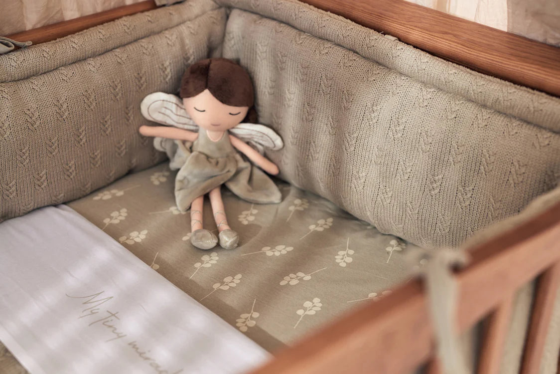 Stylische Kuschelfee "Livia" als perfekte Begleiterin für dein Kind
