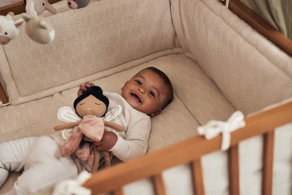 Stylische Kuschelfee "Mae" als perfekte Begleiterin für dein Kind