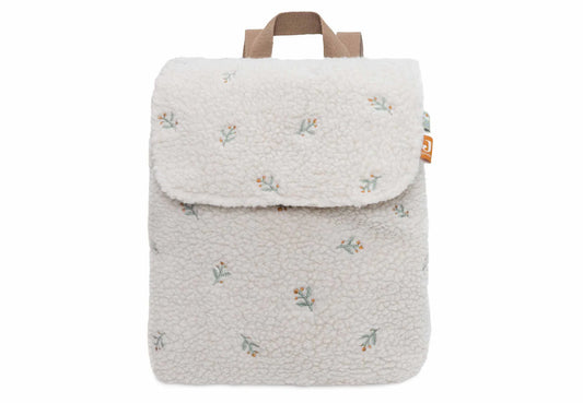 Der Rucksack im Teddy Lovely-Design von Jollein ist perfekt für Kinder ab 2-3 Jahren. Mit seinem angesagtem Boucle Stoff ist er angenehm weich zu tragen und hat genügend Volumen um Brotdose, Trinkflasche und Co. zu transportieren.