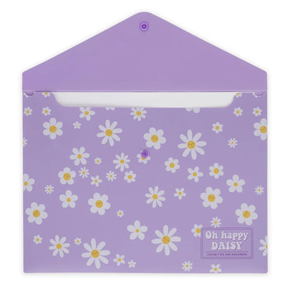 Geöffnete Legami Dokumentenmappe Daisy DIN A4 – lila Innenseite mit weißem Gänsebümchen-Muster und Oh-happy-Daisy-Schriftzug