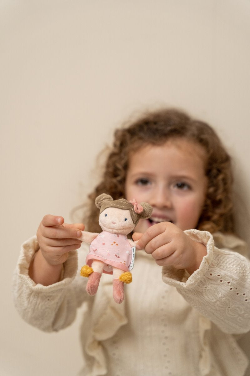 Mini Kuschelpuppe "Rosa" von Little Dutch, 10cm