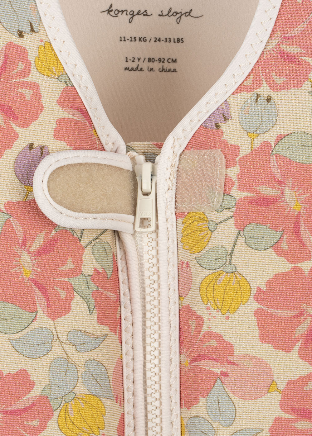 Schwimmweste "Fleur Anglaise" mit Blumen-Motiv von Konges Slojd