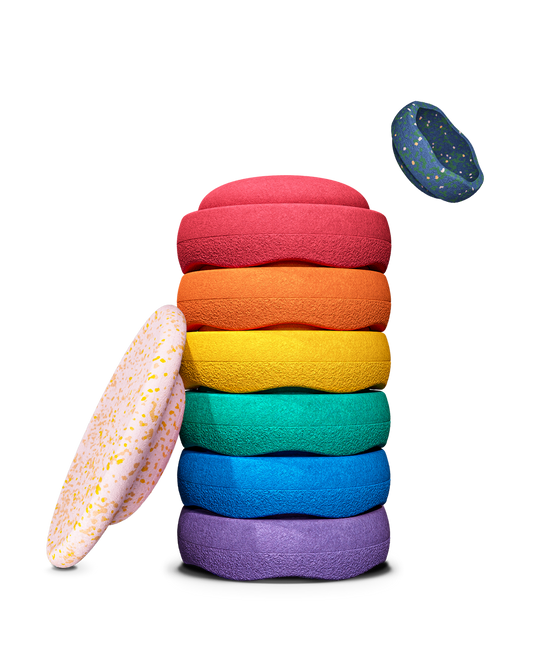 Stapelstein® "Spring Special" Rainbow Set classic - 6er Set Stapelsteine in Regenbogenfarben mit Balanceboard "Petal" und Mini-Stapelstein, Motorikspielzeug zur Förderung von Gleichgewicht, Koordination und freiem Spiel