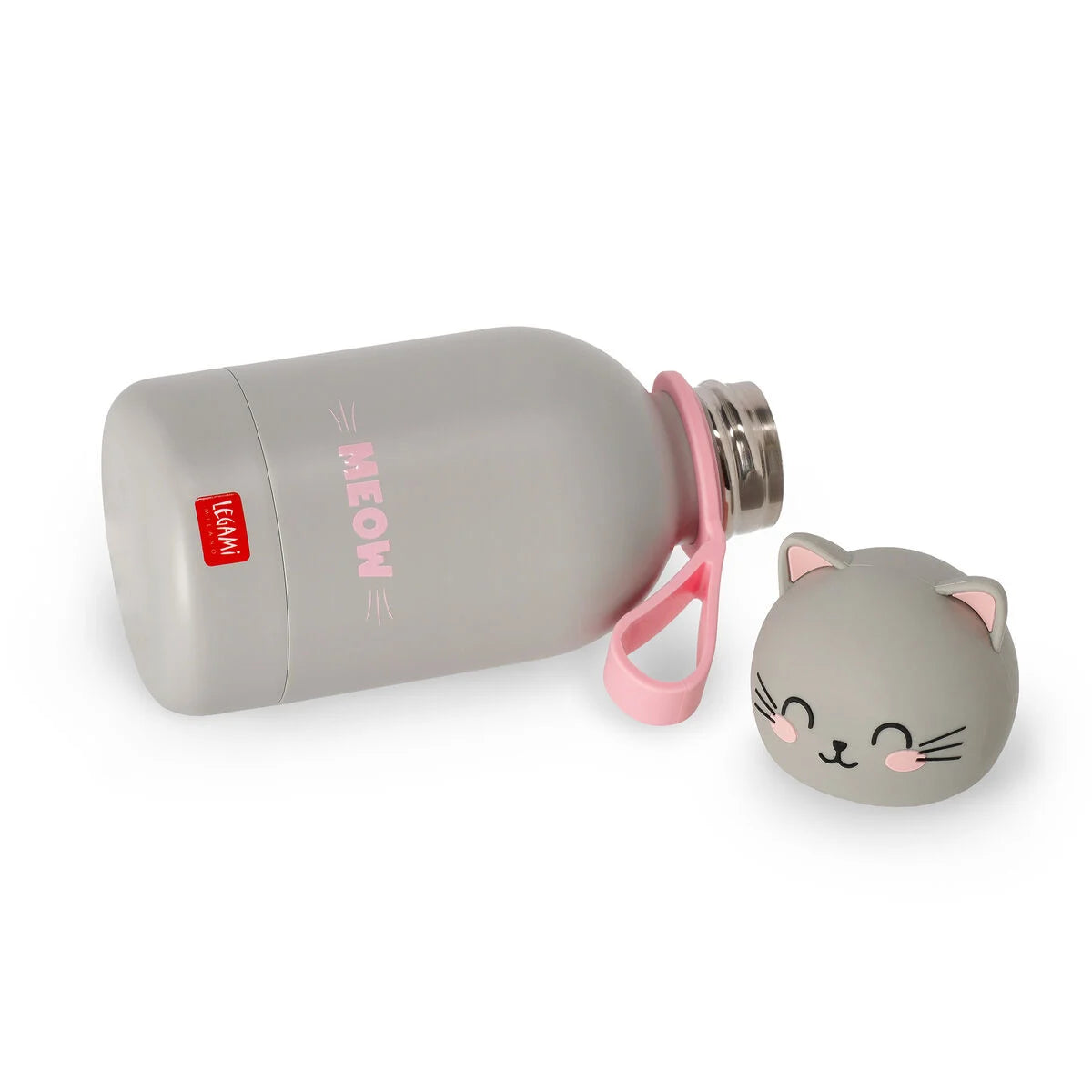 Thermosflasche fuer Kinder Kitty von Legami in grau mit rosa Meow-Schriftzug und abgenommenem Katzengesicht-Deckel auf weissem Hintergrund