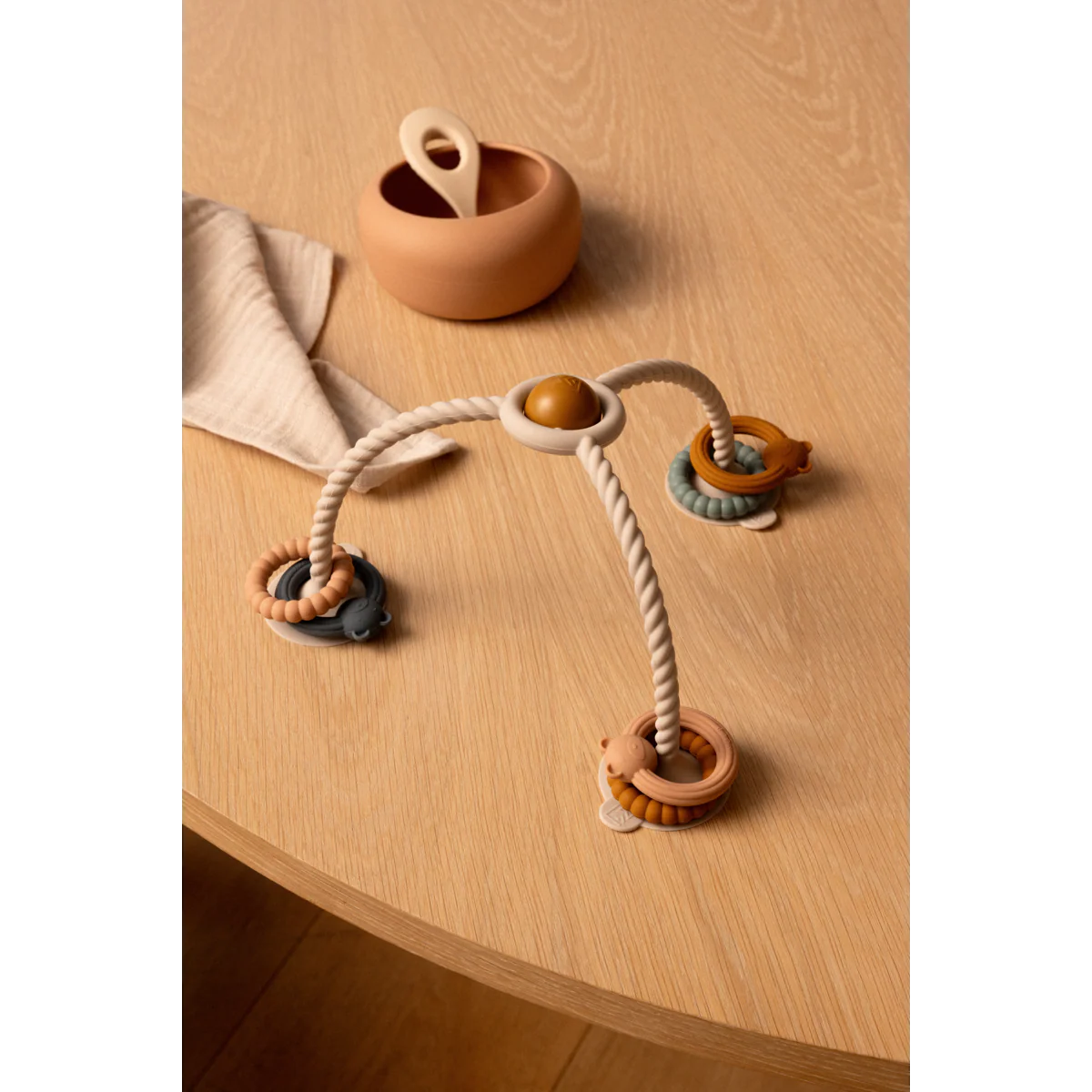 SOREN Silikon-Saugspielzeug von Liewood - Geschenkidee für Babys ab 6 Monaten