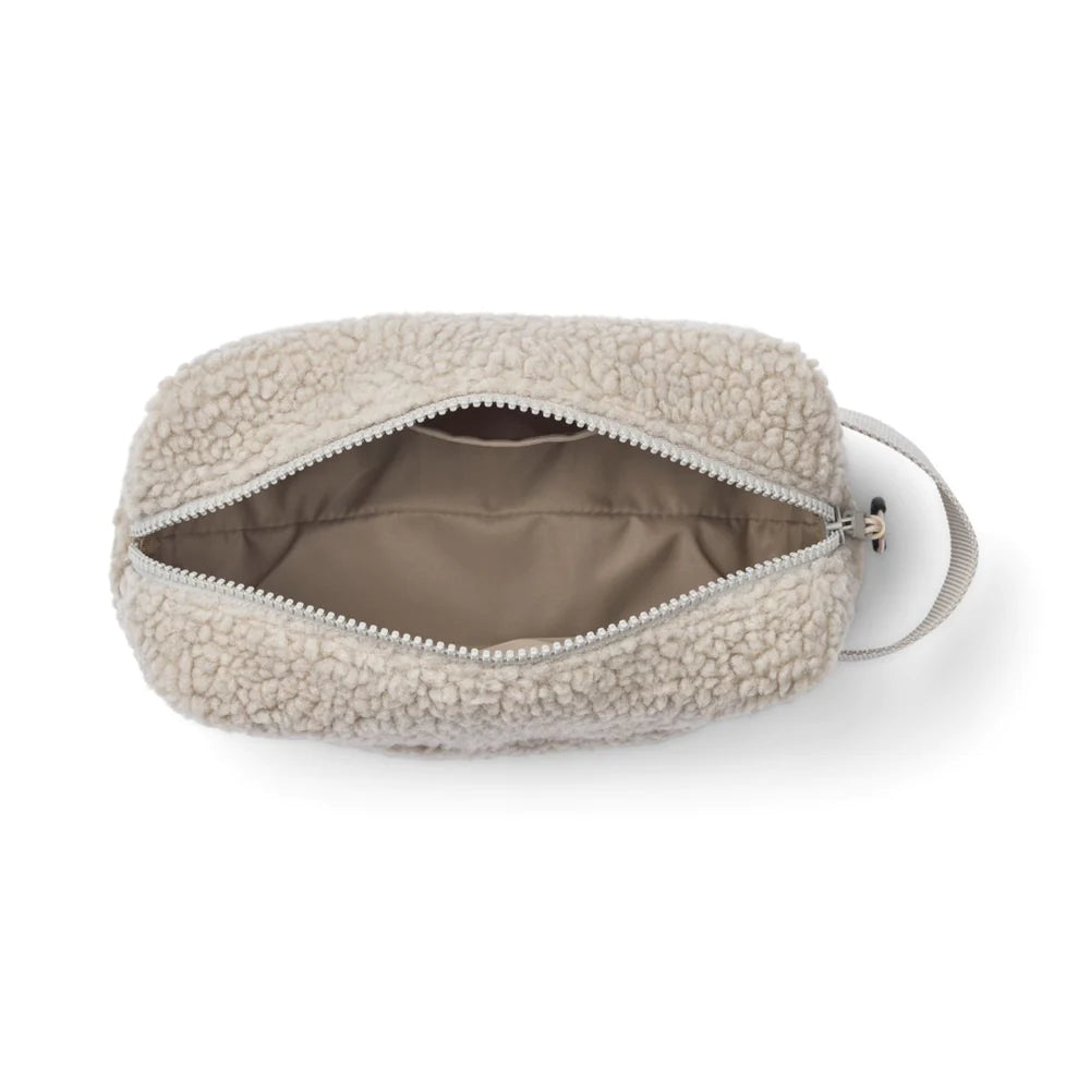 Stylische Kulturtasche im Kuschel-Look von Liewood - perfekt für Kosmetik, Windelzubehör und Co.