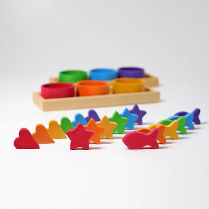 Sortierspiel "Regenbogenschälchen" aus Holz von Grimms