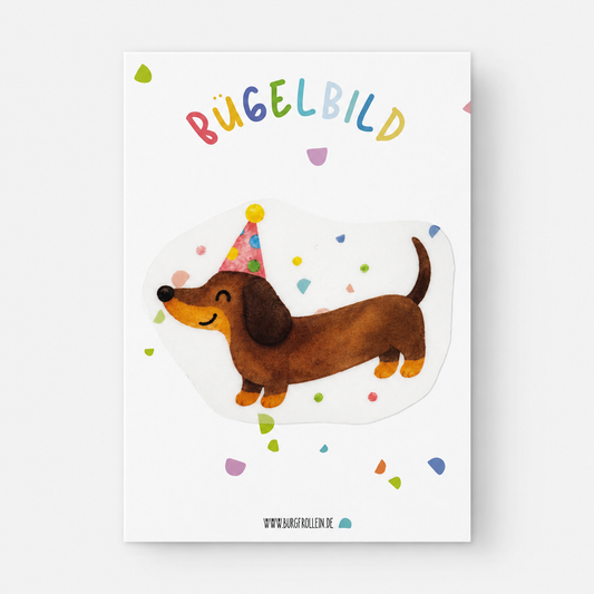 Bügelbild „Dackel mit Partyhut" (A6) im Aquarellstil zum Aufbügeln auf Shirts, Pullover oder Kita-Beutel – niedliches Geschenk zum Kindergeburtstag