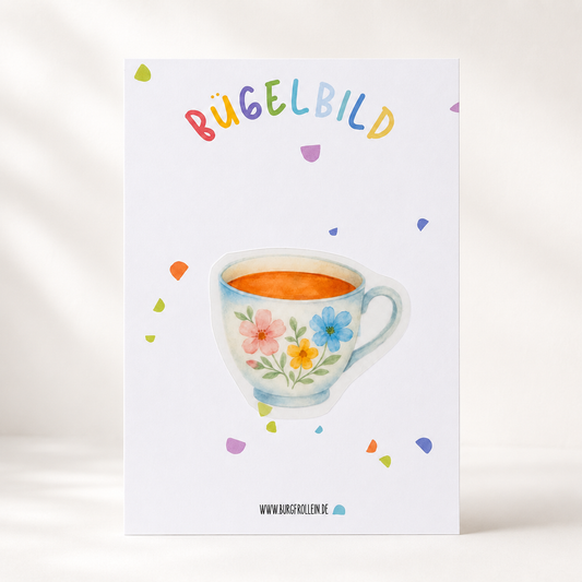 Bügelbild „Teetasse mit Blumen" (A6) im Aquarellstil zum Aufbügeln auf Shirts, Beutel oder Taschen – gemütliches Geschenk für kleine und große Teeliebhaber