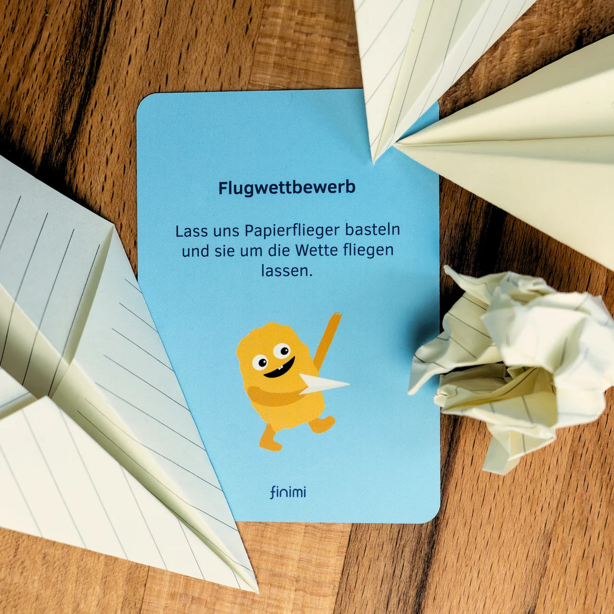 Finimi Ask & Task Spielkarte "Flugwettbewerb" zum Papierflieger basteln – kreatives Beschäftigungsspiel für Kinder, ideal als Geschenk zum Kindergeburtstag
