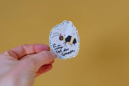 Glitzersticker Biene mit Spruch 'Ich bin ein wichtiger Teil der Gruppe' von Liesel's Wicht – Geschenkidee zur Einschulung