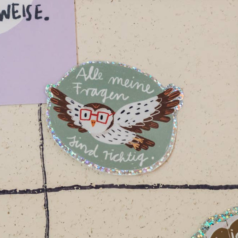 Glitzersticker "Alle meine Fragen sind richtig" von Liesel's Wicht mit Eulen-Motiv – für Brotdose und Trinkflasche