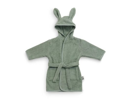 Jollein Baby-Bademantel Frottee ash green 1–2 Jahre – Vorderansicht mit Kapuze, Hasenohren und Gürtel