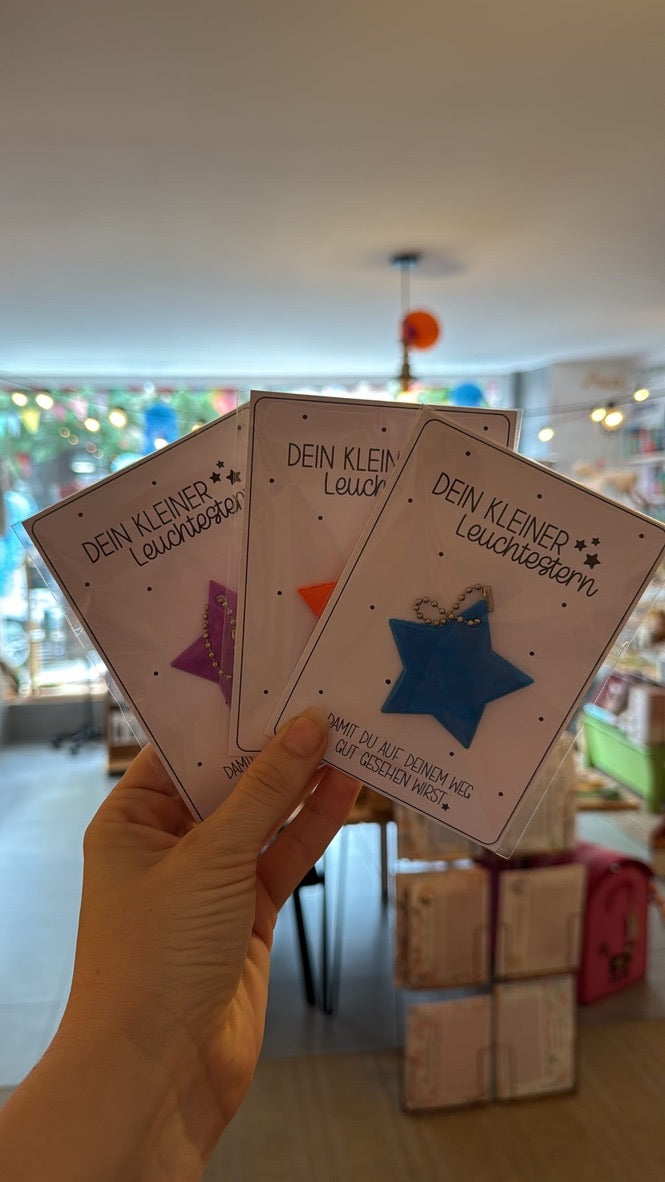 Leuchtestern reflektierender Anhänger für die Schultasche – kleines Geschenk für die Schultüte zur Einschulung von Burgfrollein