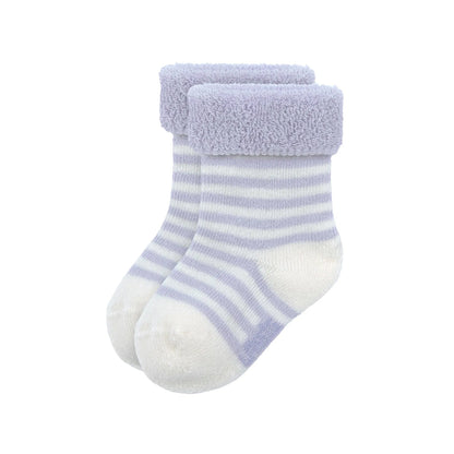 Lila-weiß gestreifte Babysocken – enthalten im 3er Set „Katze" von Lässig, weiche Terry-Erstlingssöckchen für Babys