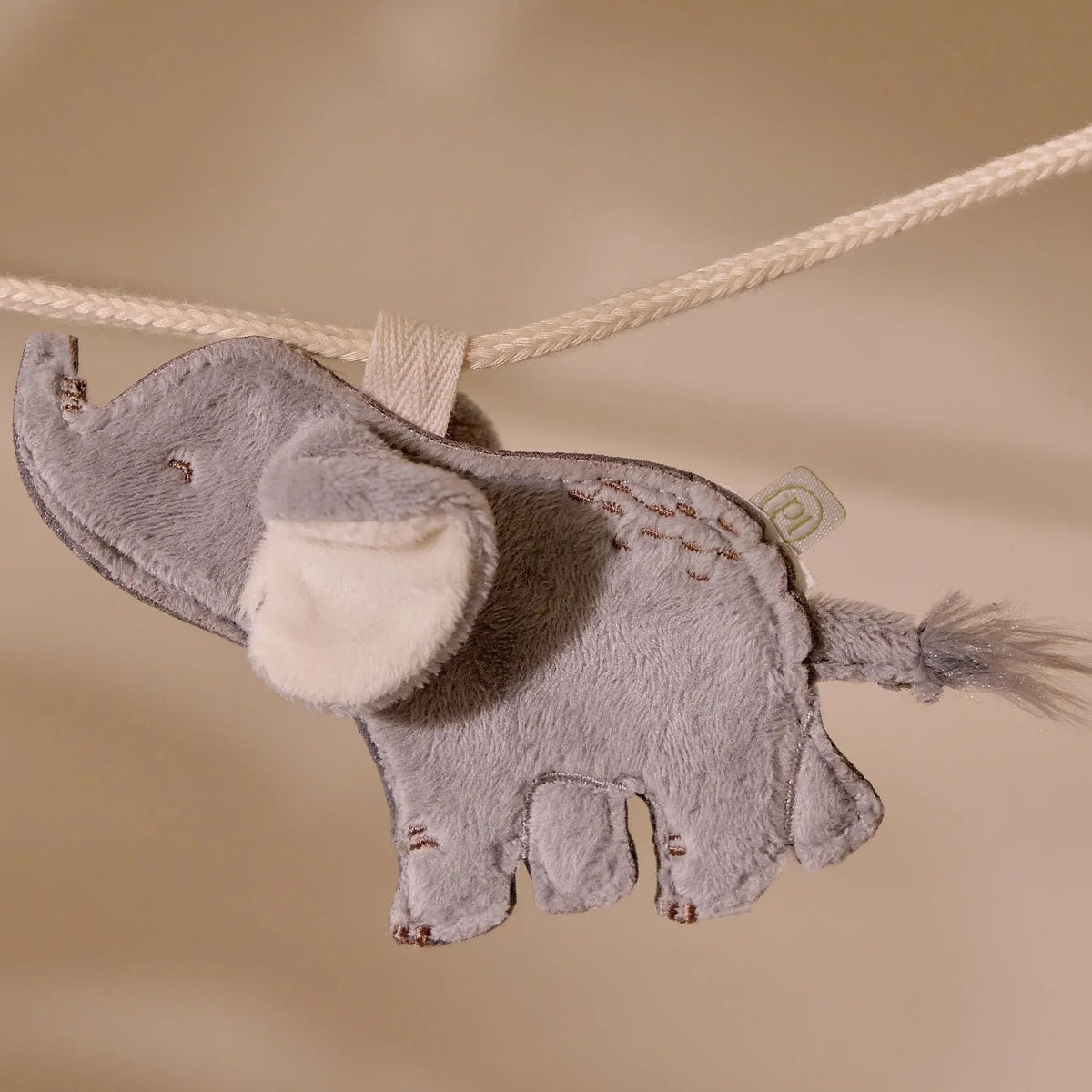 Little Dutch Girlanden-Anhänger Elefant in Grau an der Kordel – schöne Kinderzimmerdeko und Geschenkidee zur Geburt oder Taufe