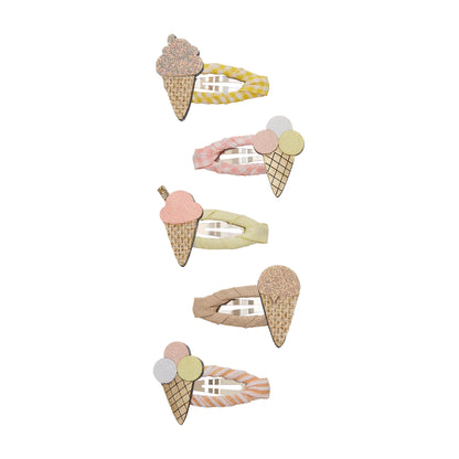 Haarspangen mit Eis-Motiv von Mimi & Lula, 5er Set mit Eistüten und Eishörnchen in Pastelltönen wie Rosa, Gelb und Creme mit Glitzer-Details, aufgereiht und freigestellt vor weißem Hintergrund – kinderfreundlicher Haarschmuck und liebevolle Geschenkidee