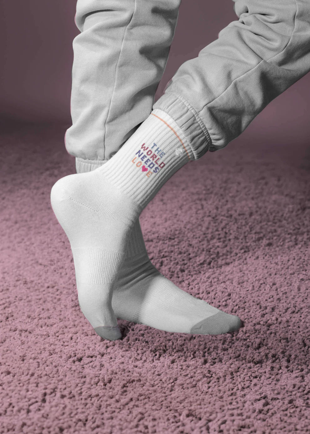 Tennissocken "Need of Love" von J. Clay für Frauen und Männer