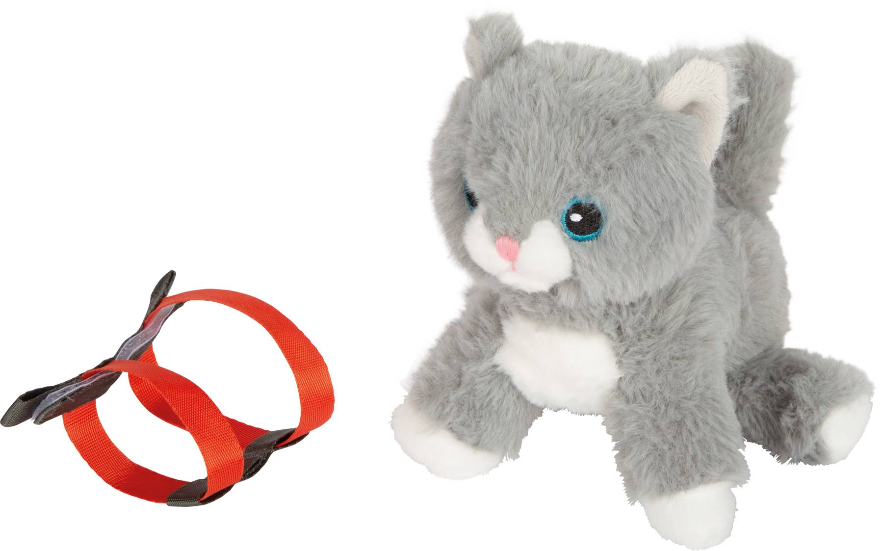 Graue Plüsch-Katze mit blauen Augen und rosa Näschen aus dem Set „Katze mit Tasche und Pflegeset“ von Small Foot, daneben rotes Geschirr mit Leine – nachhaltiges Rollenspielzeug zur Förderung der Fürsorge und Kreativität