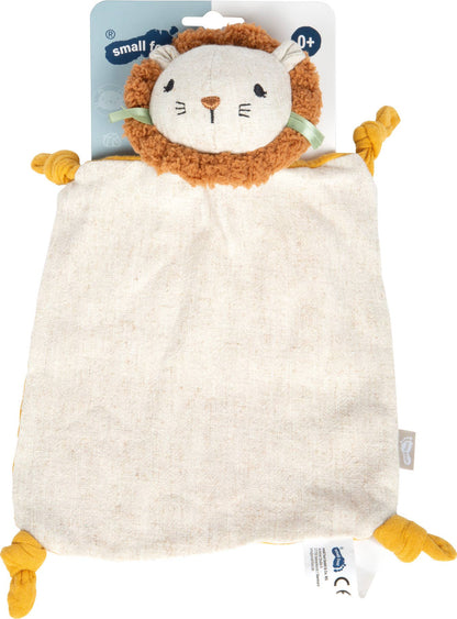 Schnuffeltuch „Little Lion“ von Small Foot mit gestickten Löwenkopf, beigem Tuch und vier geknoteten Ecken in Senfgelb – weicher Begleiter für Babys ab 0 Monaten