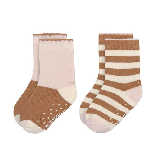 Stoppersocken 2er Set von Lässig in Rosa und Karamell-Weiß gestreift mit Anti-Rutsch-Sohle nebeneinander