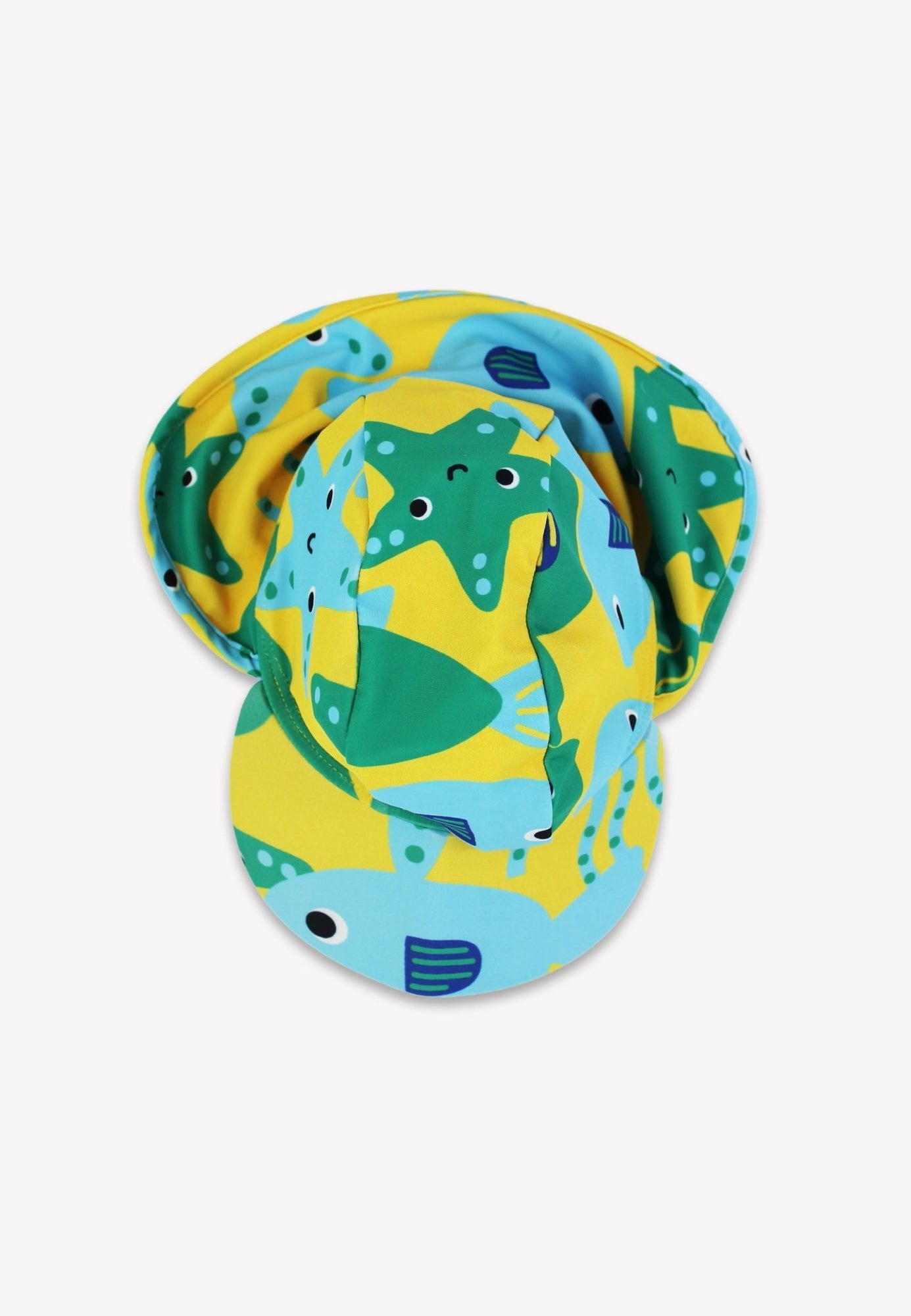 Toby Tiger Baby Sonnenhut mit Fisch-Druck Draufsicht gelb grün blau – Sonnenschutzmütze von oben mit Meerestier-Motiv, UV-Schutz UPF 50 für Strand und Schwimmbad